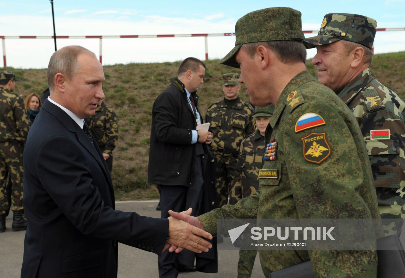 Vladimir Putin visits Belarus
