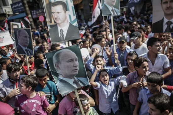 Rally to support Bashar al-Assad and Vladimir Putin in Latakia