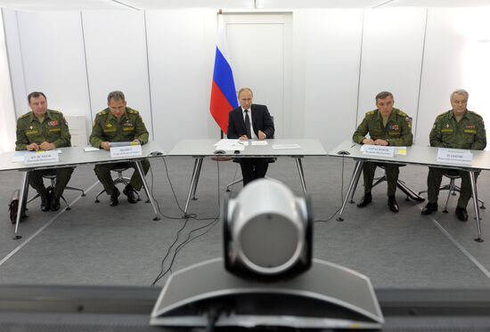 Vladimir Putin visits Kaliningrad Region