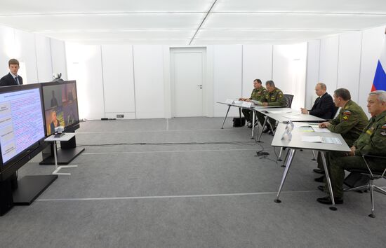 Vladimir Putin visits Kaliningrad Region