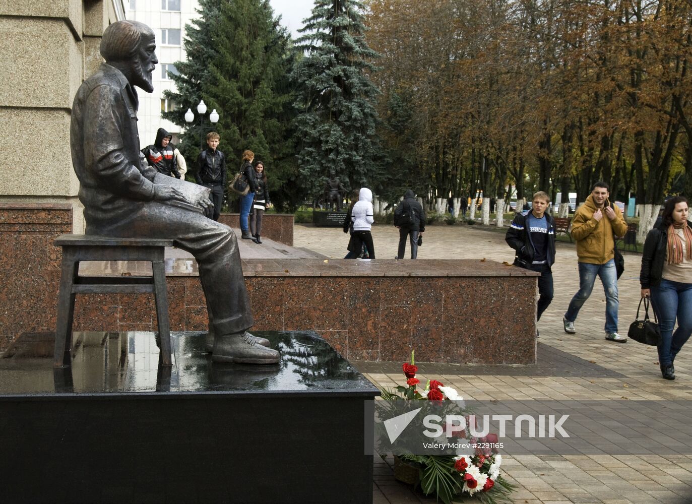 Russia's first monument to Alexander Solzhenitsyn opened