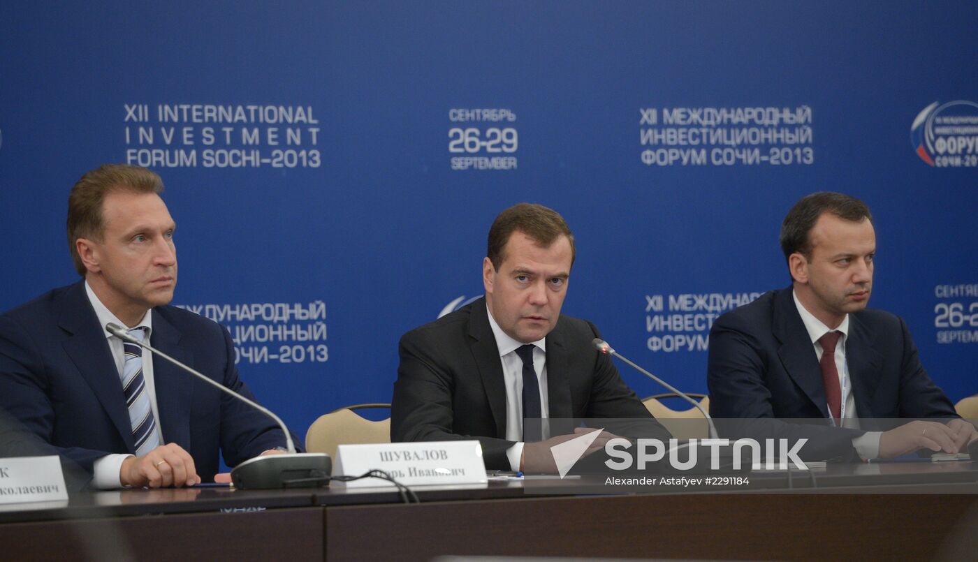Dmitry Medvedev visits Southern Federal District