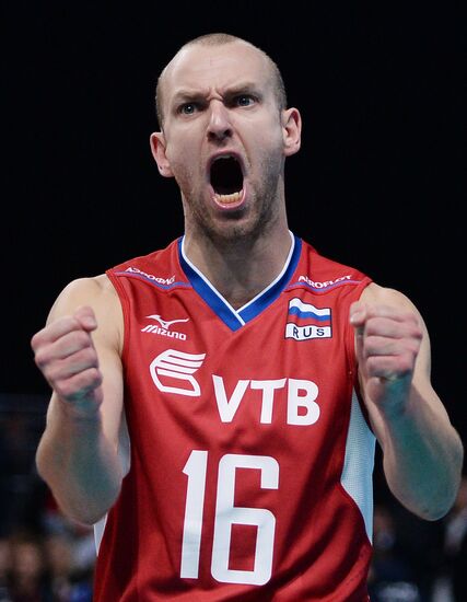 2013 Men's European Volleyball Championship. Serbia vs. Russia