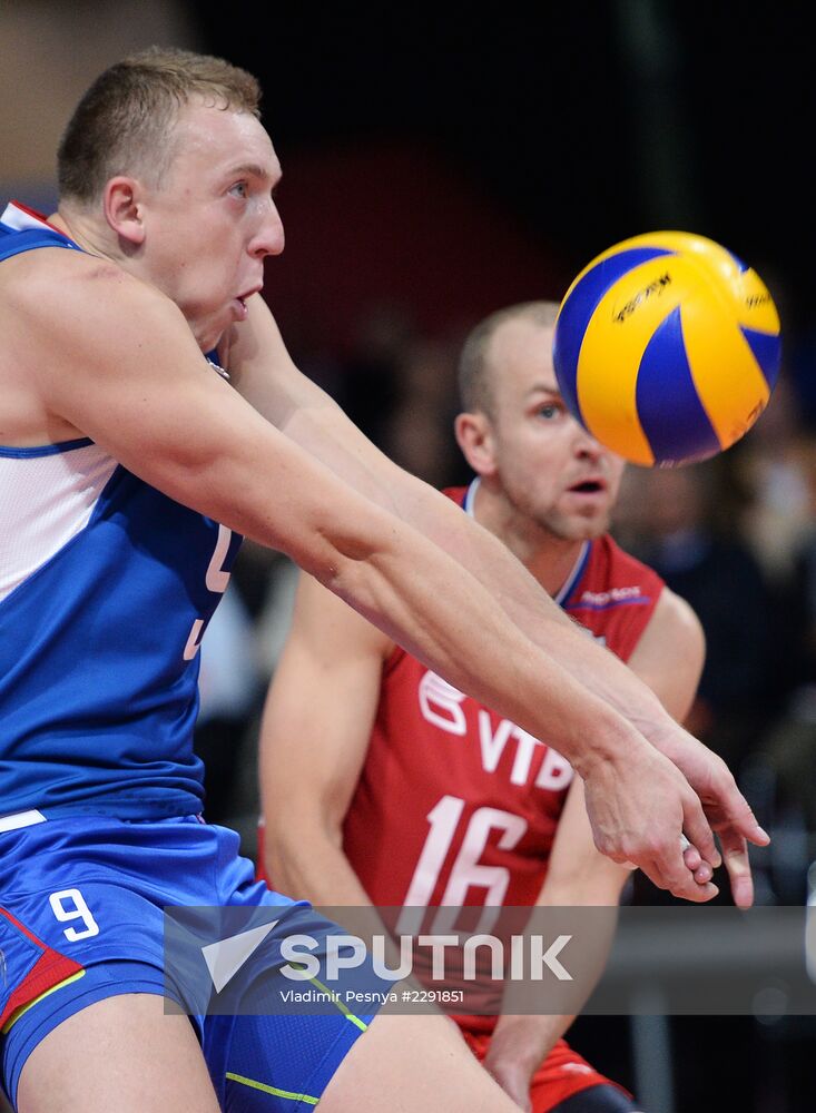 2013 Men's European Volleyball Championship. Serbia vs. Russia