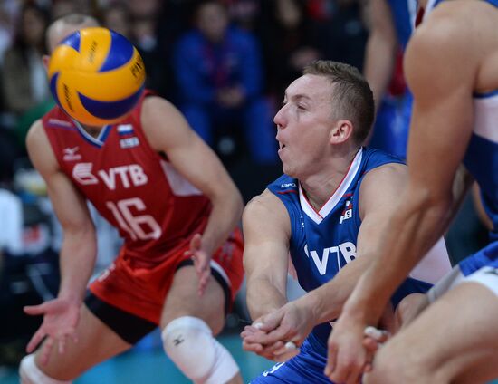 2013 Men's European Volleyball Championship. Serbia vs. Russia