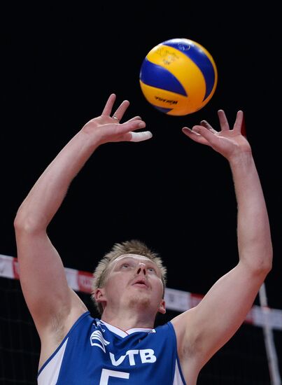 2013 Men's European Volleyball Championship. Serbia vs. Russia