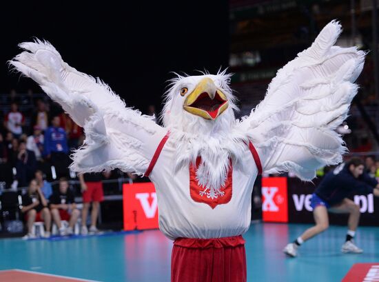 2013 Men's European Volleyball Championship. Serbia vs. Russia