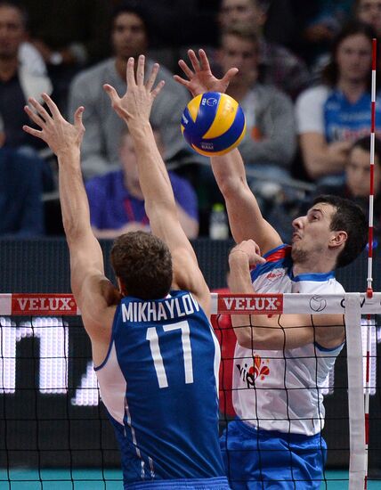 2013 Men's European Volleyball Championship. Serbia vs. Russia