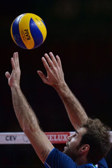 2013 Men's European Volleyball Championship. Finals