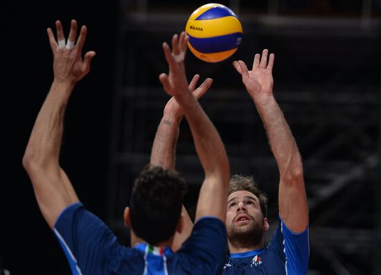 2013 Men's European Volleyball Championship. Finals