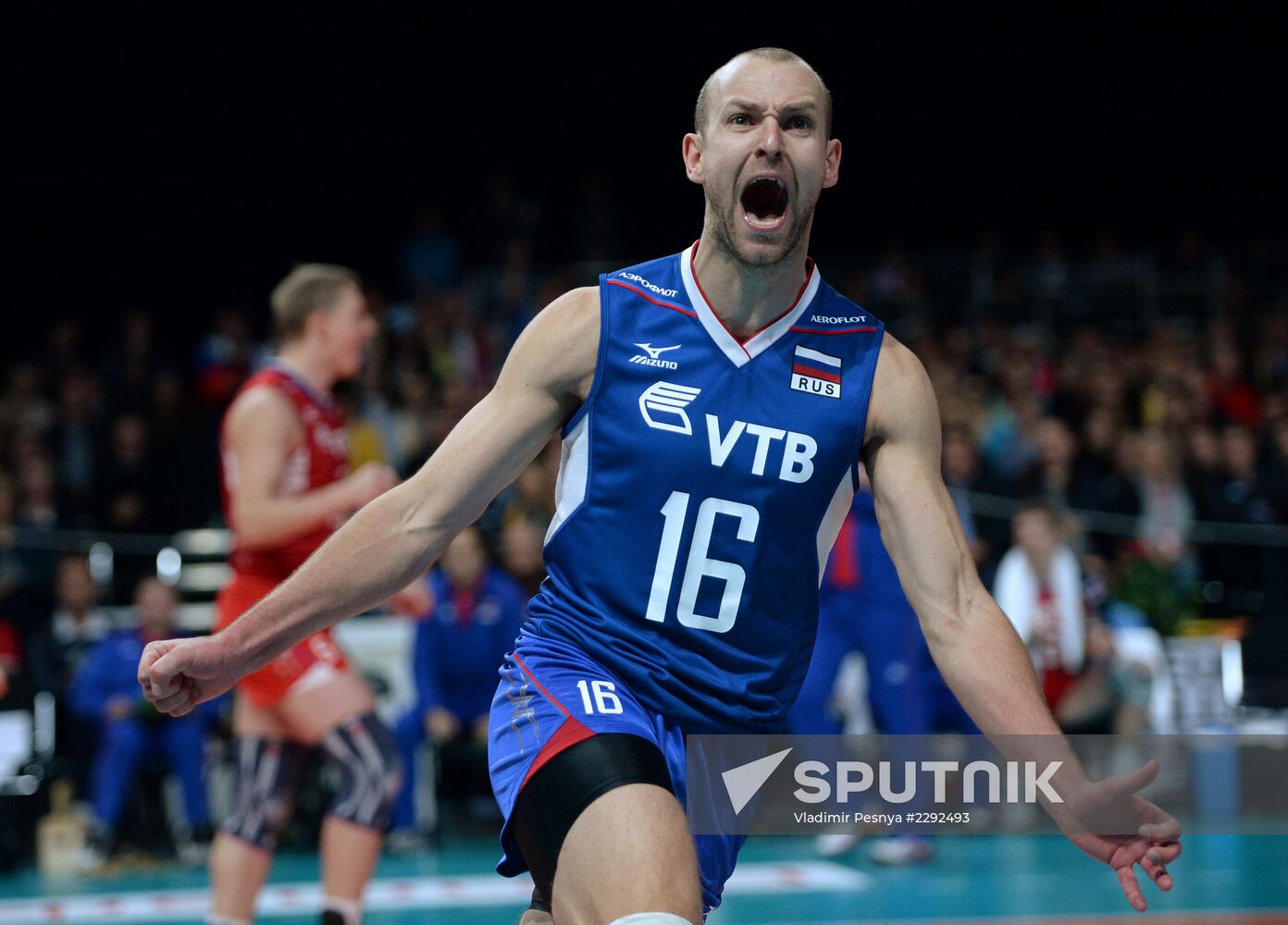 2013 Men's European Volleyball Championship. Finals