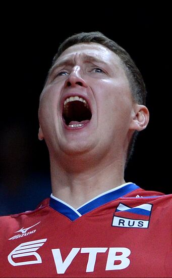 2013 Men's European Volleyball Championship. Finals