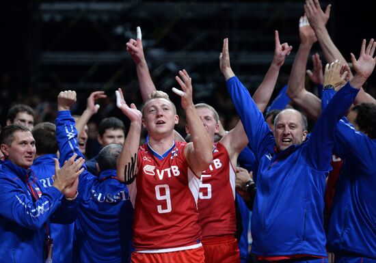 2013 Men's European Volleyball Championship. Finals