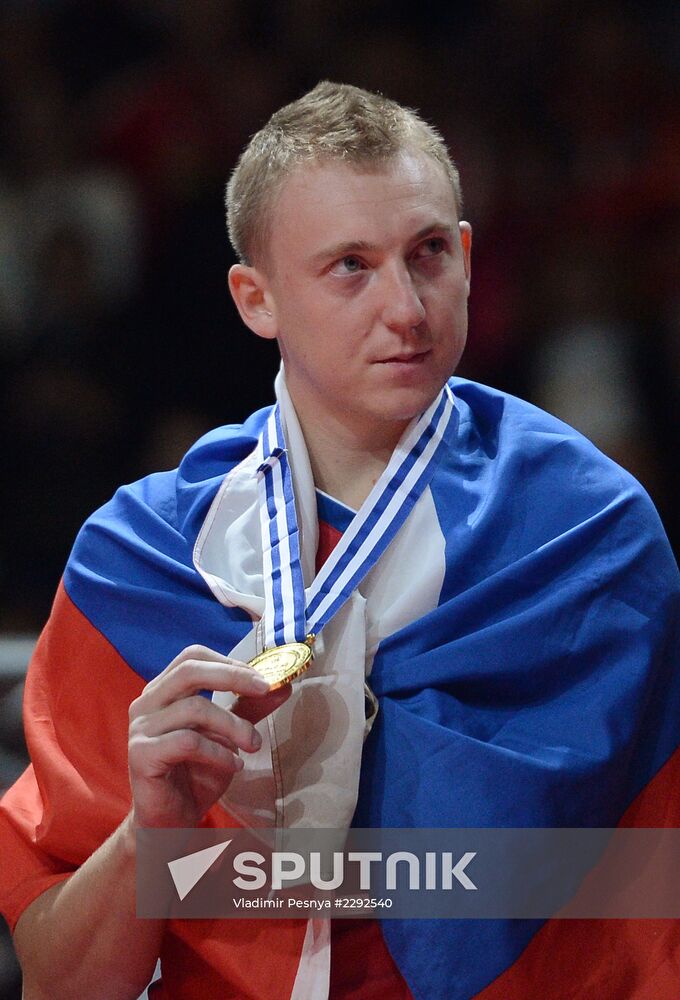 2013 Men's European Volleyball Championship. Finals