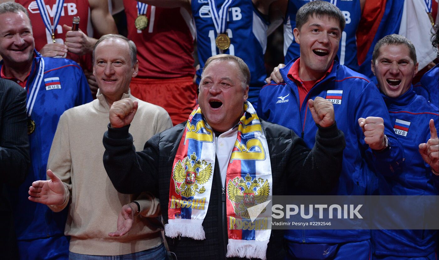 2013 Men's European Volleyball Championship. Finals