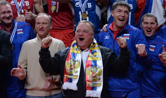 2013 Men's European Volleyball Championship. Finals
