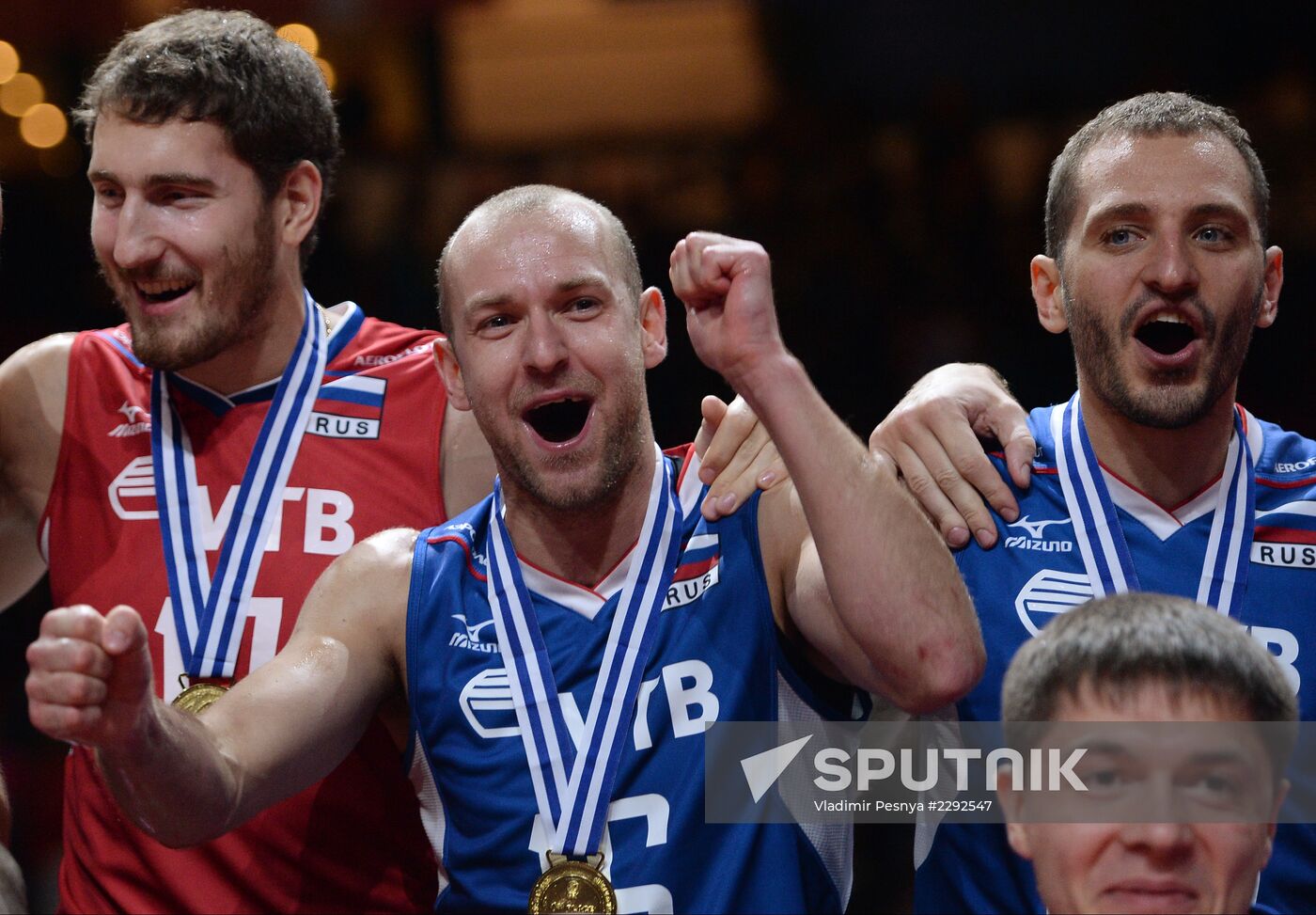 2013 Men's European Volleyball Championship. Finals