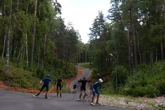 Classes for skiers and biathletes at ANO SOC "Youth"