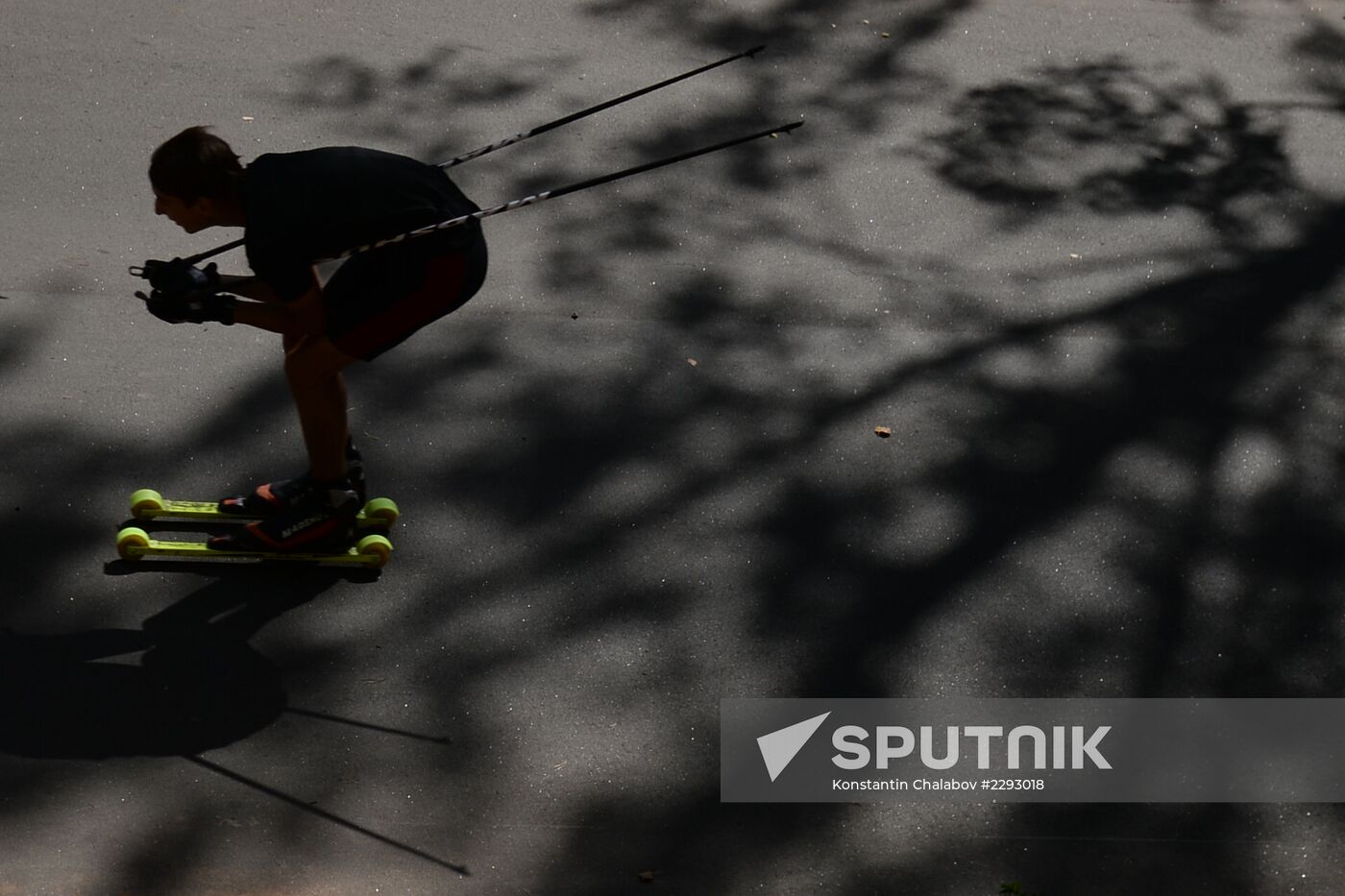 Classes for skiers and biathletes at ANO SOC "Youth"