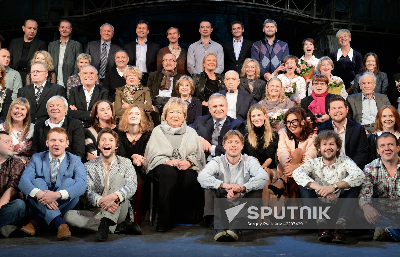 Meeting of 'Sovremennik' theater crew