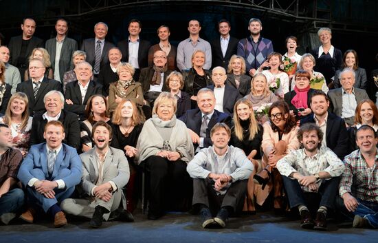 Meeting of 'Sovremennik' theater crew