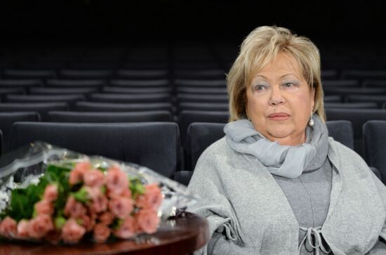 Meeting of 'Sovremennik' theater crew