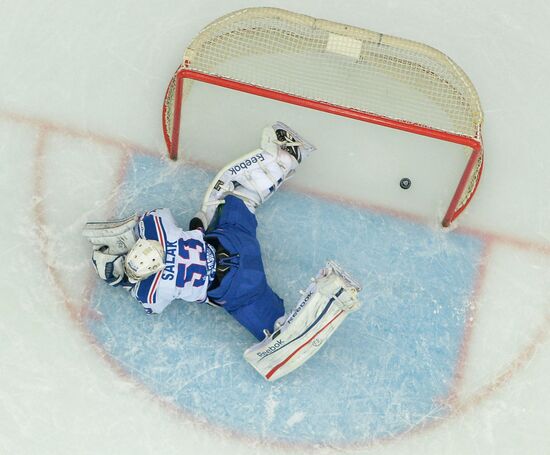 Kontinental Hockey League. Torpedo vs. SKA