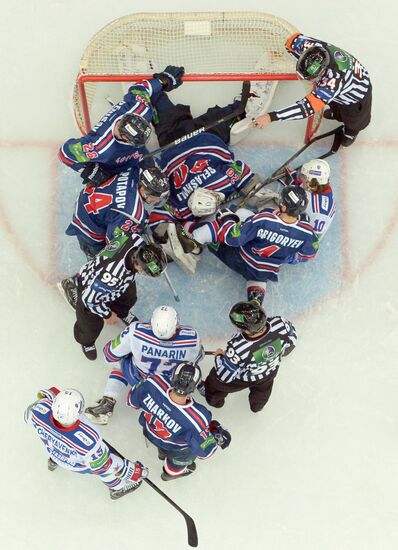 Kontinental Hockey League. Torpedo vs. SKA