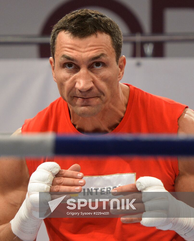 Boxing. Training of Povetkin and Klitschko before fight