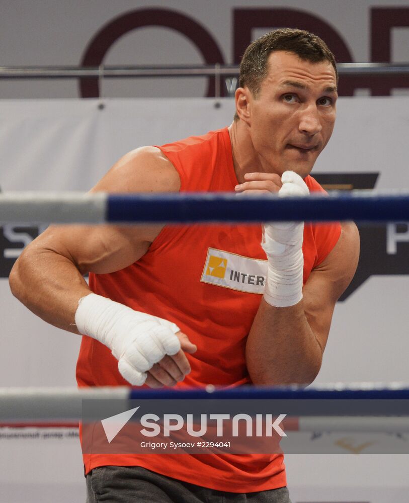 Boxing. Training of Povetkin and Klitschko before fight