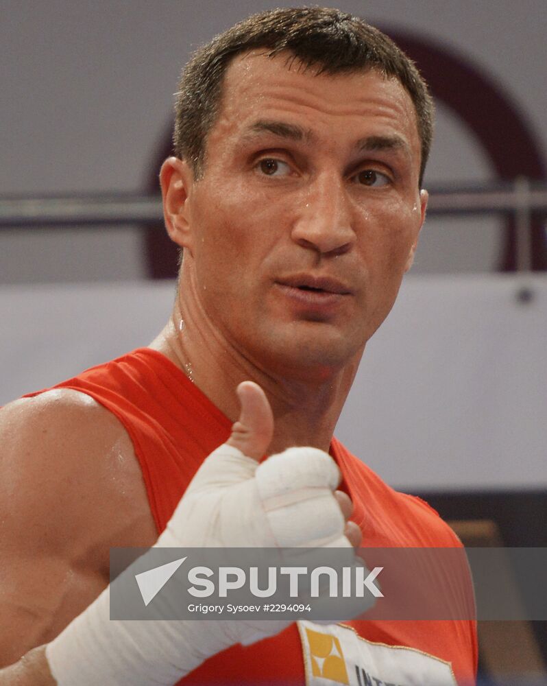 Boxing. Training of Povetkin and Klitschko before fight