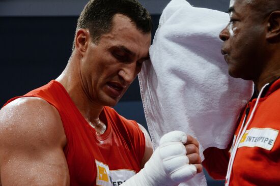 Boxing. Training of A.Povetkin and Vladimir Klitschko before fight