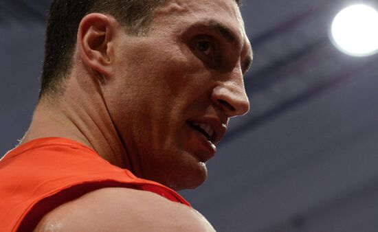 Boxing. Training of Povetkin and Klitschko before fight