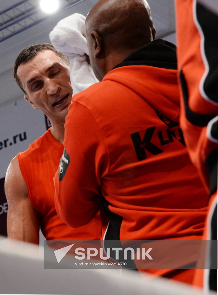 Boxing. Training of A.Povetkin and Vladimir Klitschko before fight