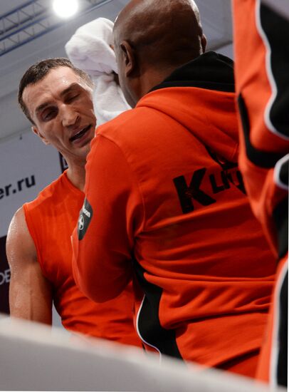 Boxing. Training of A.Povetkin and Vladimir Klitschko before fight