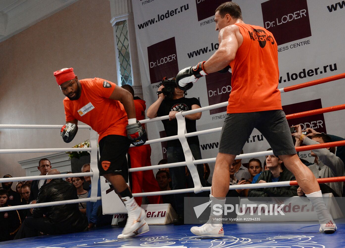 Boxing. Training of A.Povetkin and Vladimir Klitschko before fight