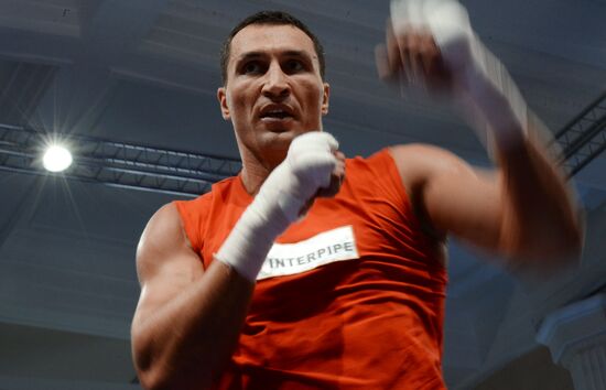Boxing. Training of Povetkin and Klitschko before fight