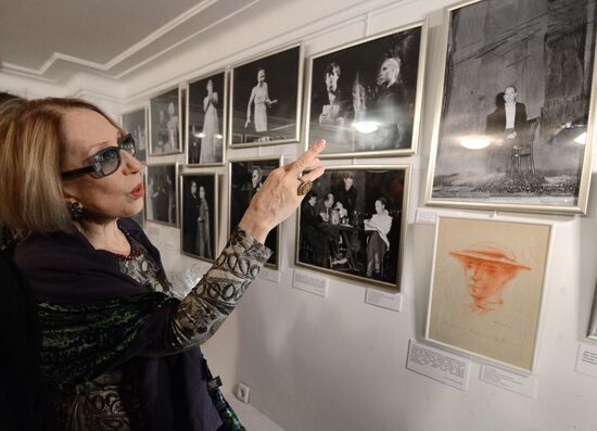 Exhibition devoted to Inna Churikova's jubilee opens