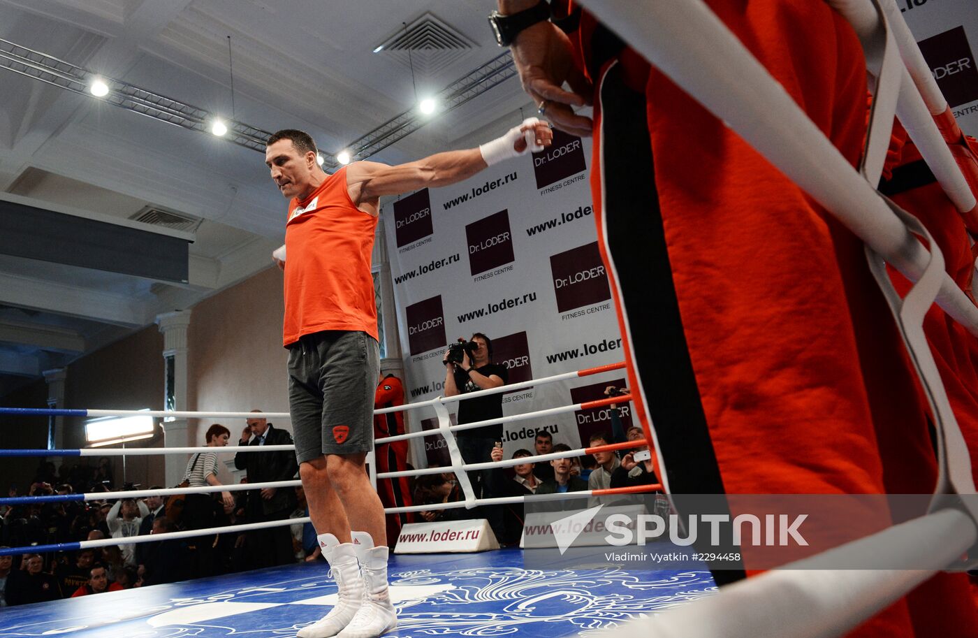 Boxing. Training of A.Povetkin and Vladimir Klitschko before fight