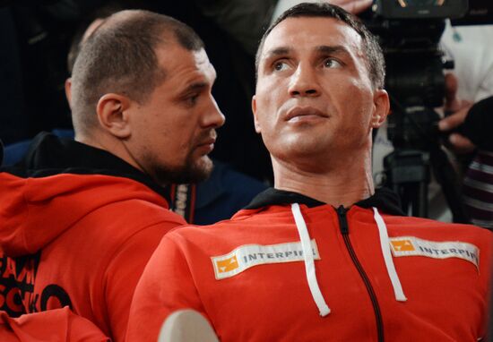 Boxing. Training of A.Povetkin and Vladimir Klitschko before fight