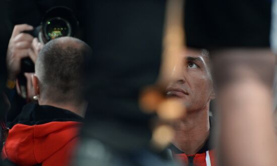 Boxing. Training of A.Povetkin and Vladimir Klitschko before fight