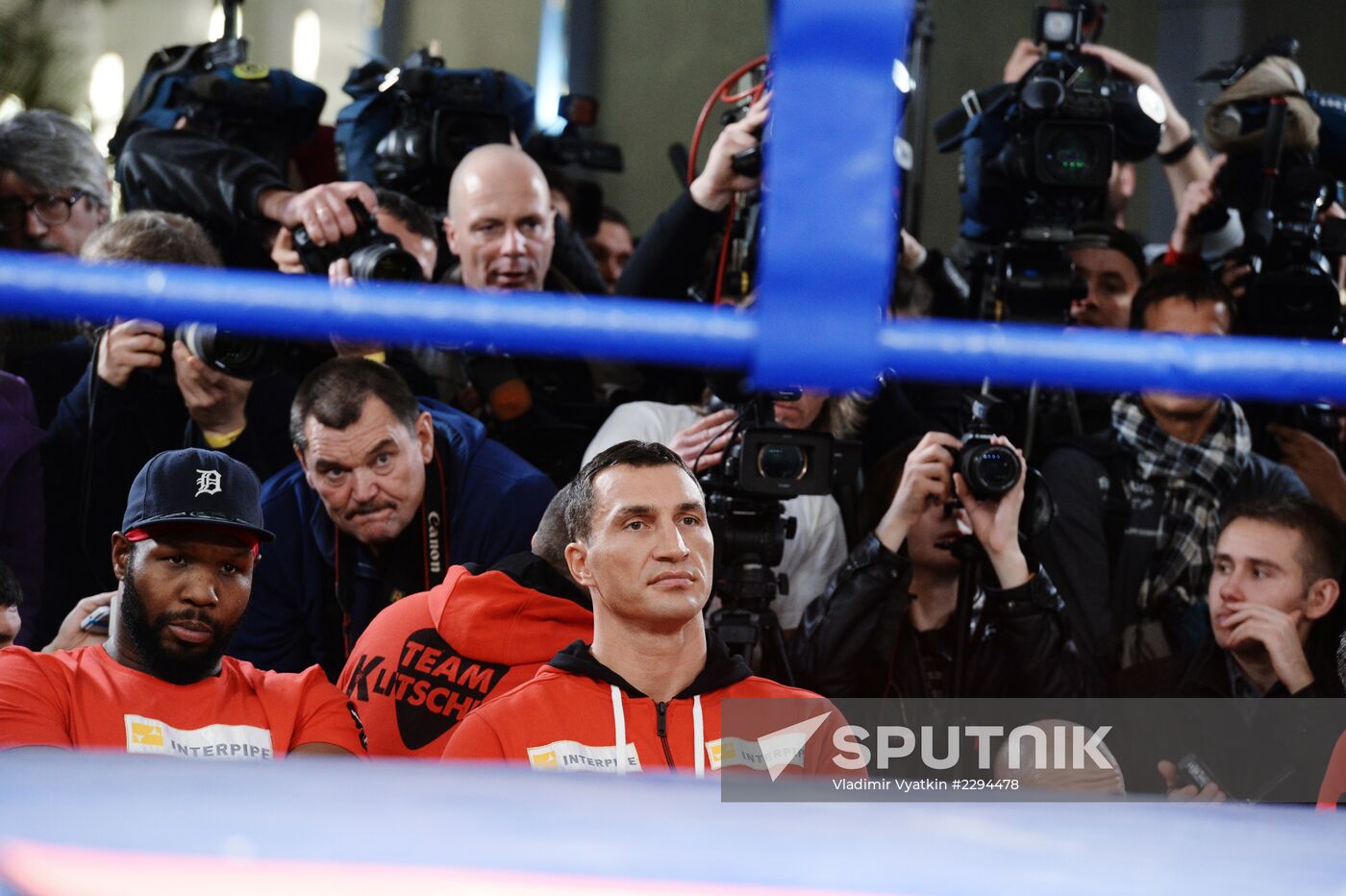 Boxing. Training of A.Povetkina and Vladimir Klitschko before fight