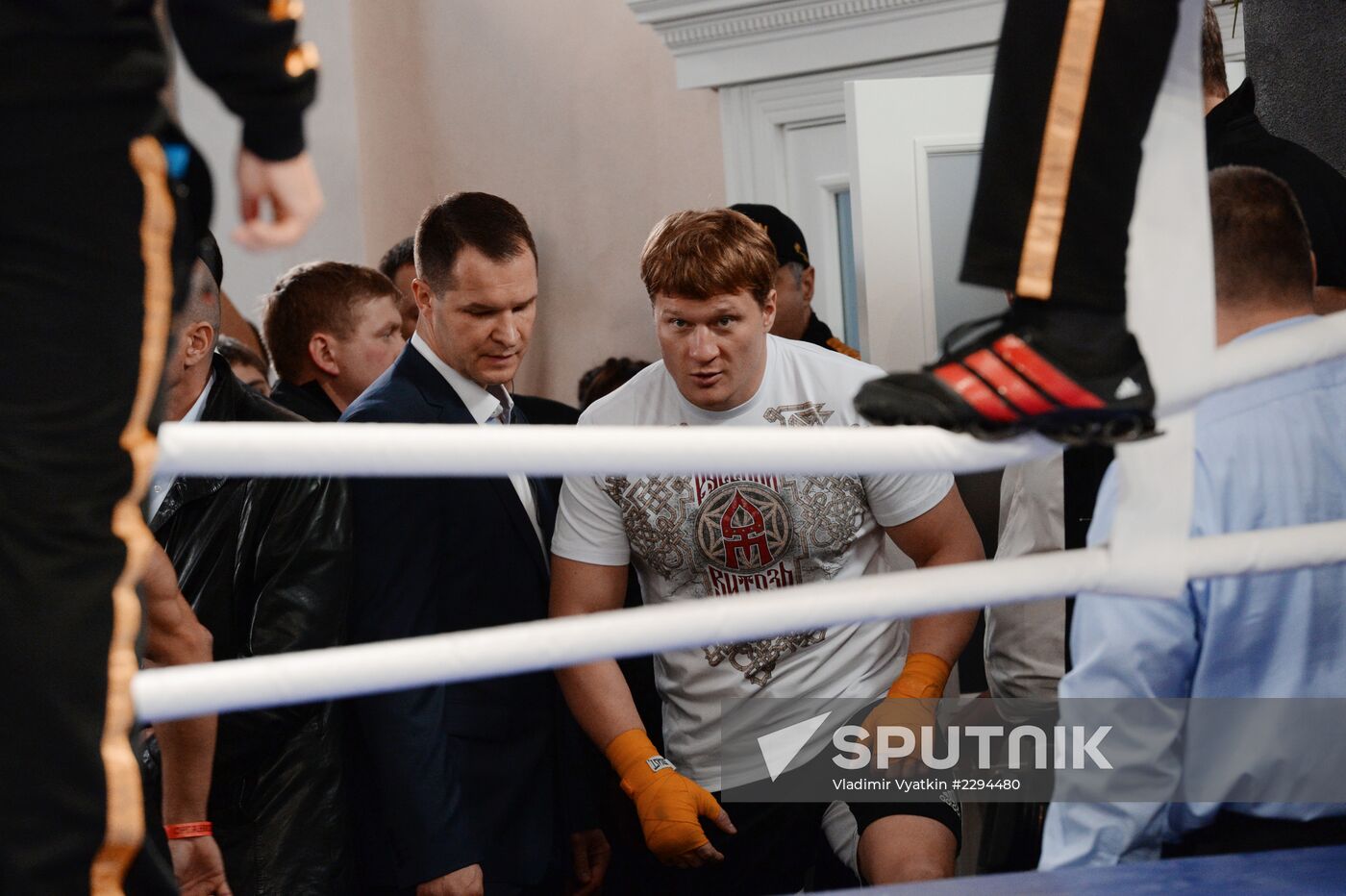 Boxing. Training of A.Povetkin and Vladimir Klitschko before fight