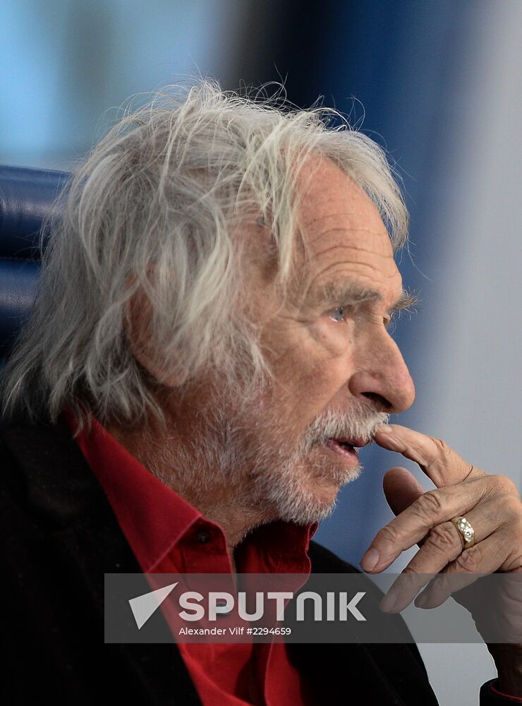 News conference with French actor Pierre Richard