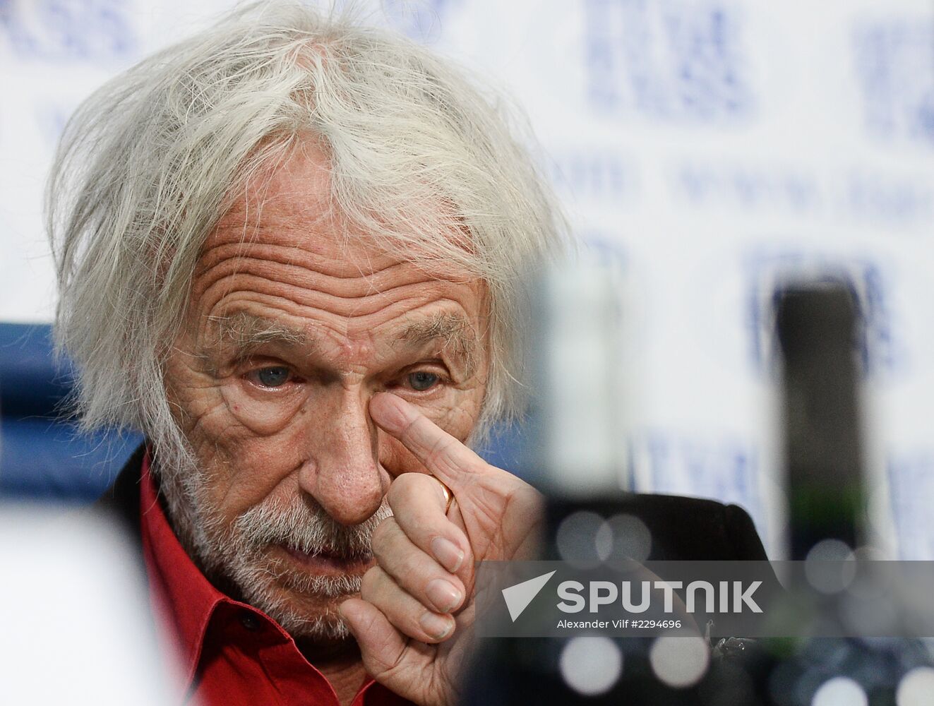 News conference with French actor Pierre Richard