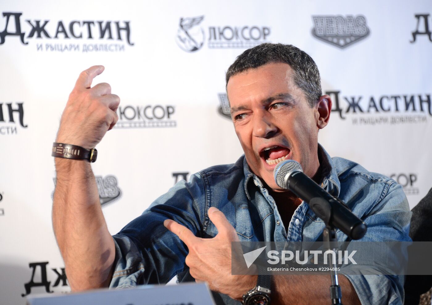 Ceremony of laying Antonio Banderas star of fame