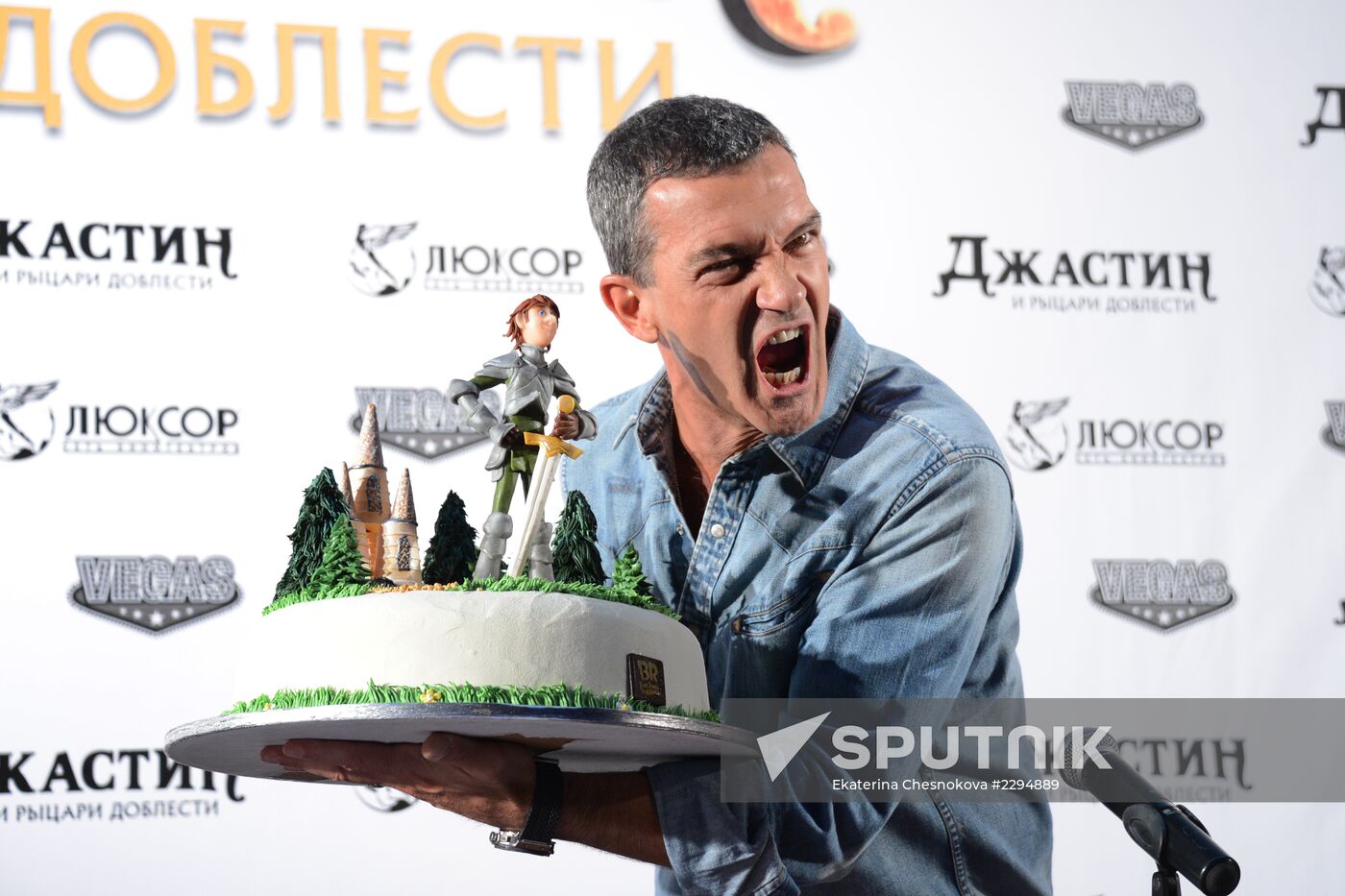 Ceremony of laying Antonio Banderas star of fame