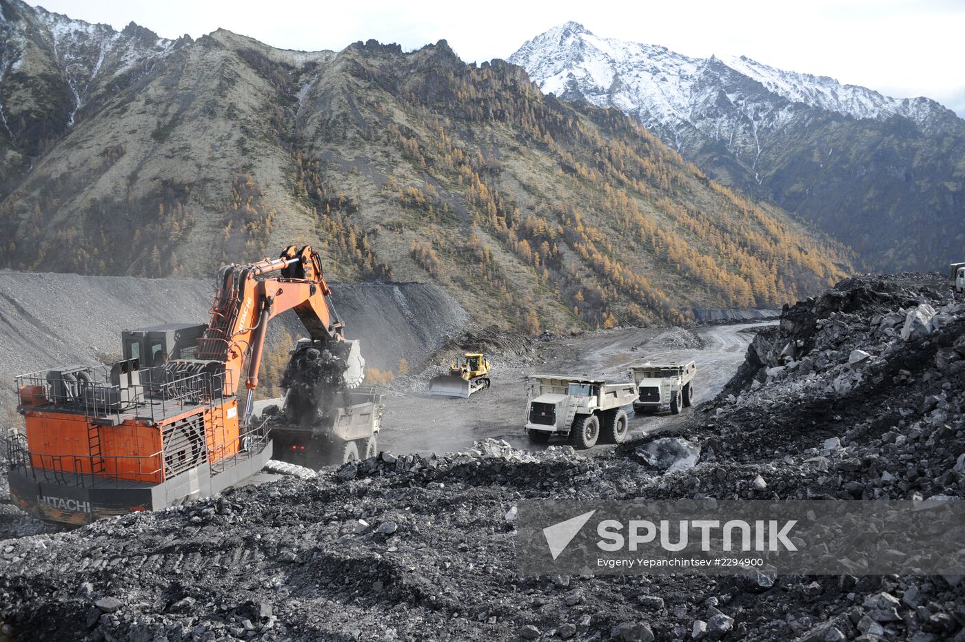 Coal extraction at Apsatskoye coal field in Trans-Baikal Territory