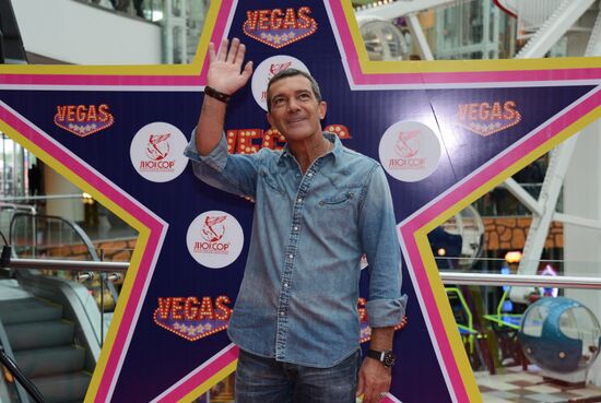 Ceremony of laying Antonio Banderas star of fame
