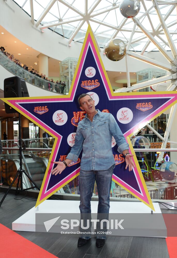 Ceremony of laying Antonio Banderas star of fame